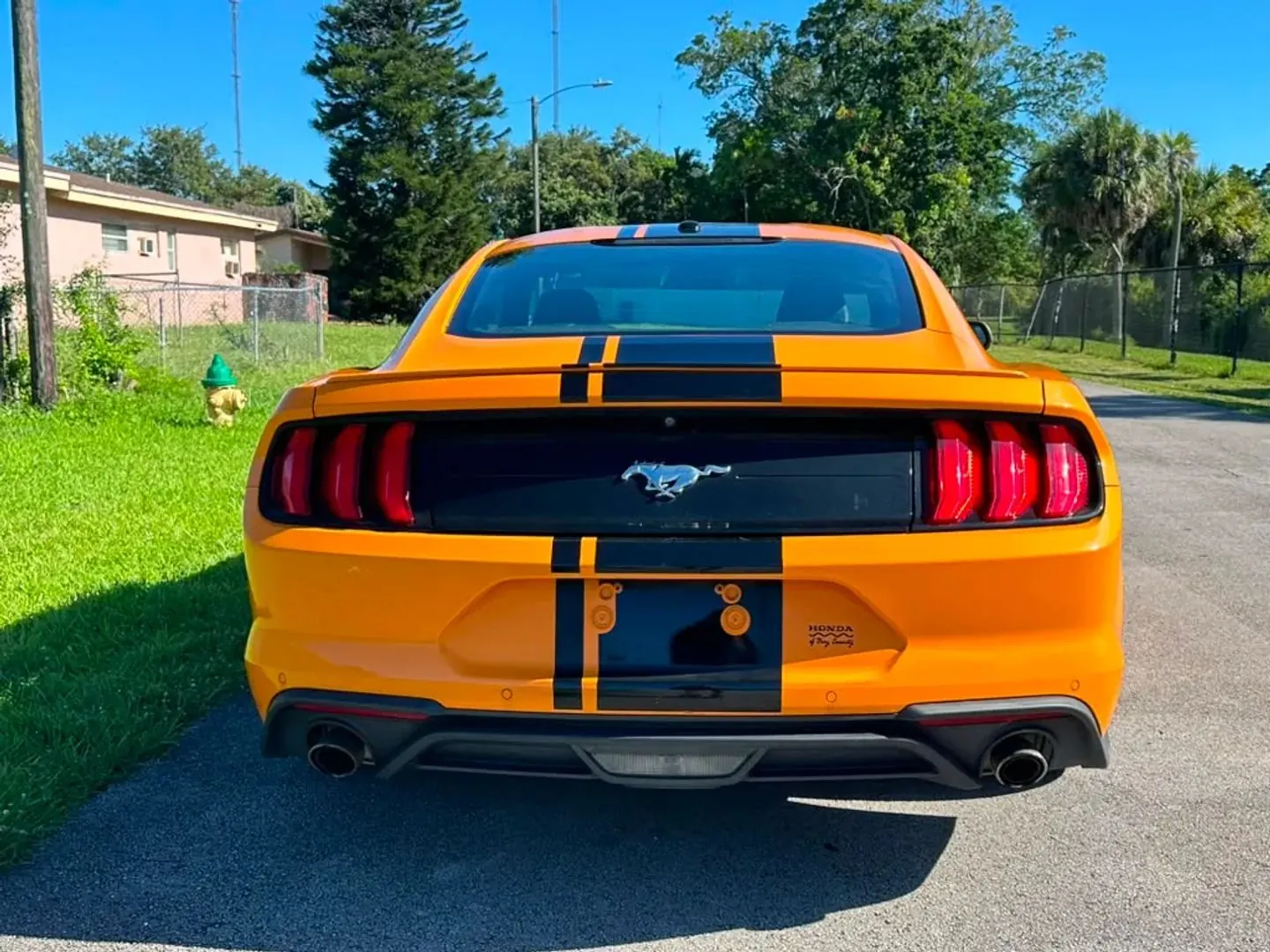 2019 Ford Mustang EcoBoost Premium Coupe - Photo 4