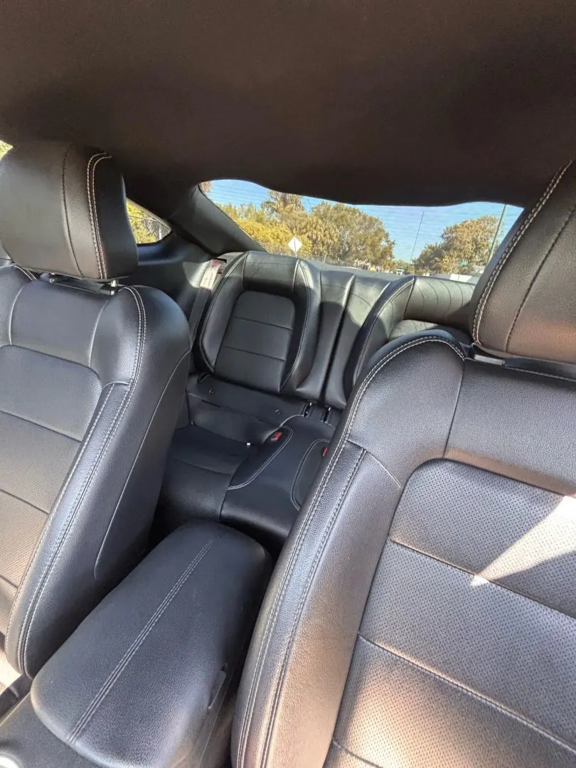 2023 Ford Mustang EcoBoost Premium Coupe - Photo 14