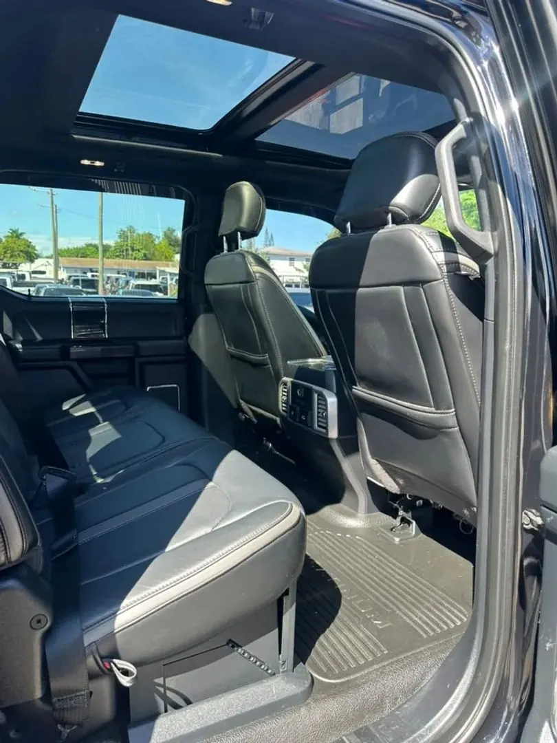 2020 Ford F-250 Platinum 4WD CrewCab 6-3/4' Box - Photo 14
