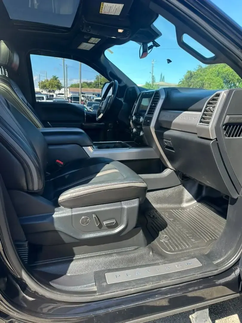 2020 Ford F-250 Platinum 4WD CrewCab 6-3/4' Box - Photo 15