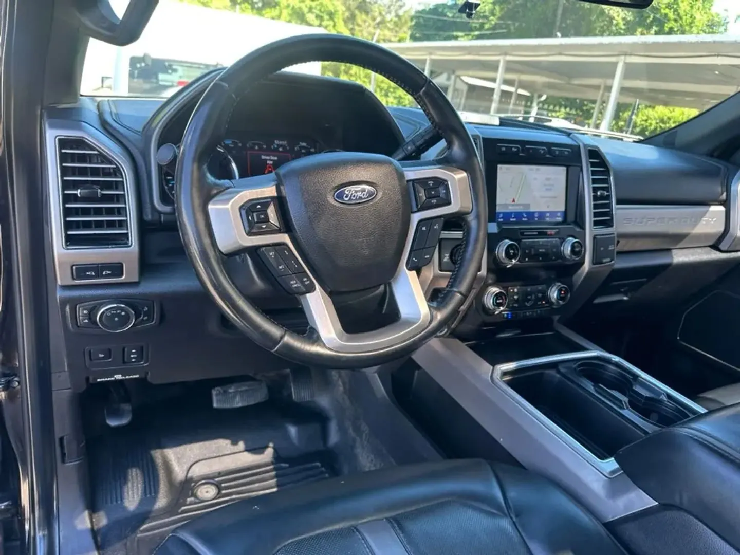 2020 Ford F-250 Platinum 4WD CrewCab 6-3/4' Box - Photo 11
