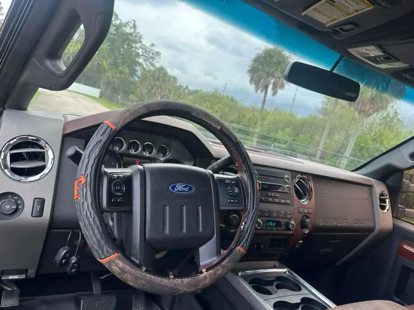 2012 Ford F-250 XL 4WD Crew Cab 156 in - Photo 9