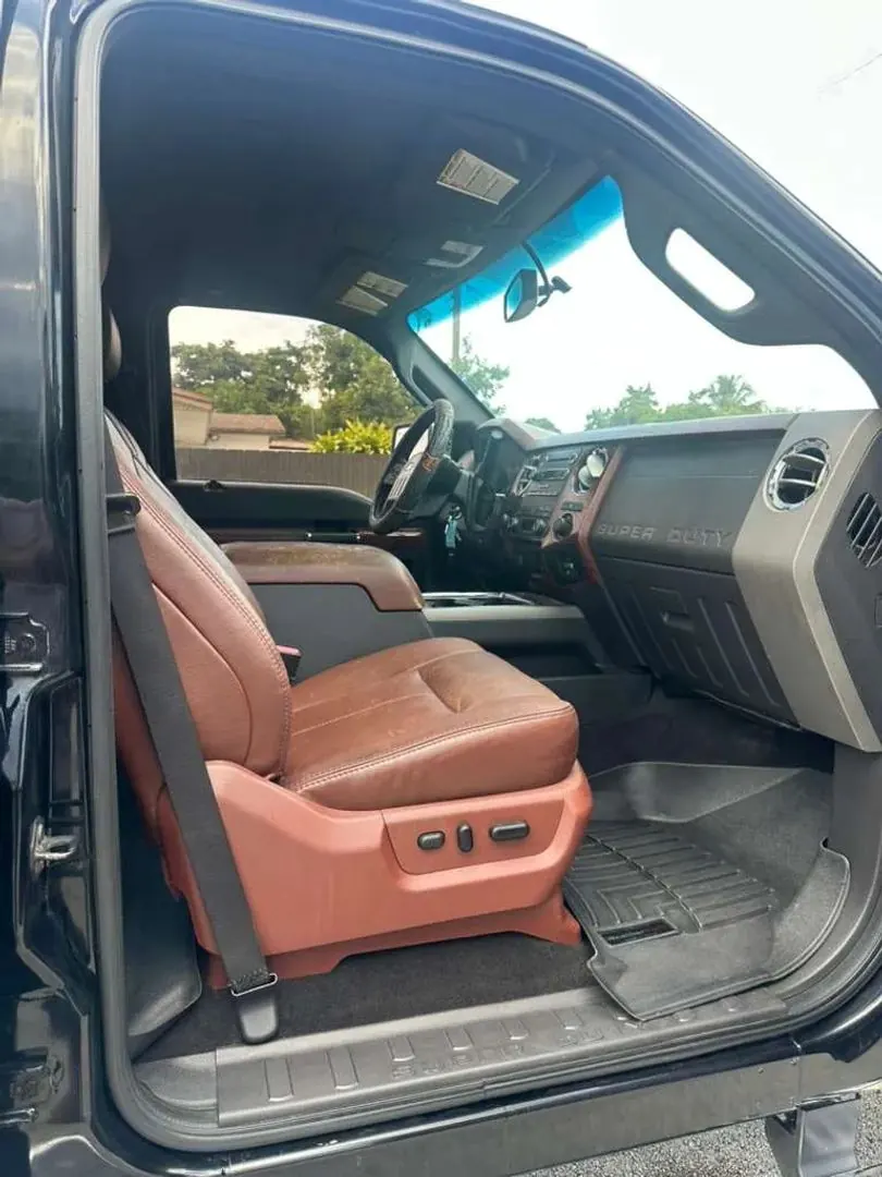 2012 Ford F-250 XL 4WD Crew Cab 156 in - Photo 13