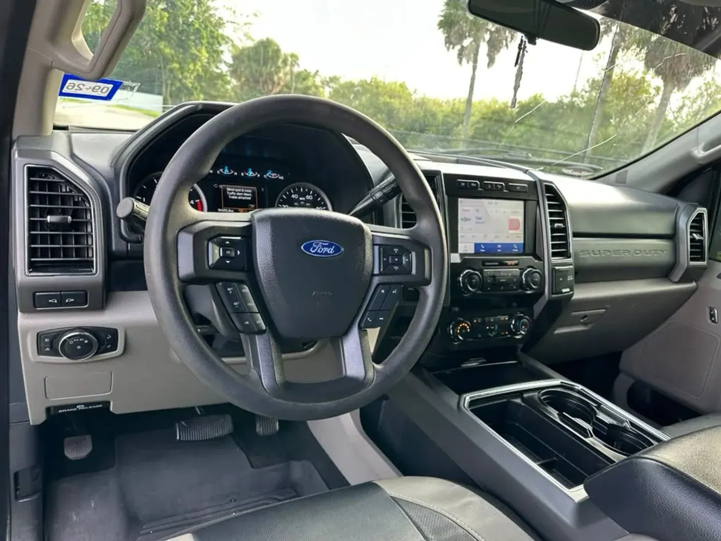 2022 Ford F-250 XLT 4WD Crew Cab 6-3/4' Box - Photo 10