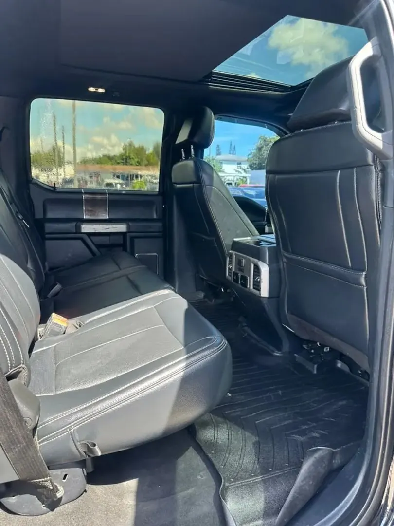 2022 Ford F-250 Lariat 4WD Crew Cab 6-3/4' Box - Photo 13