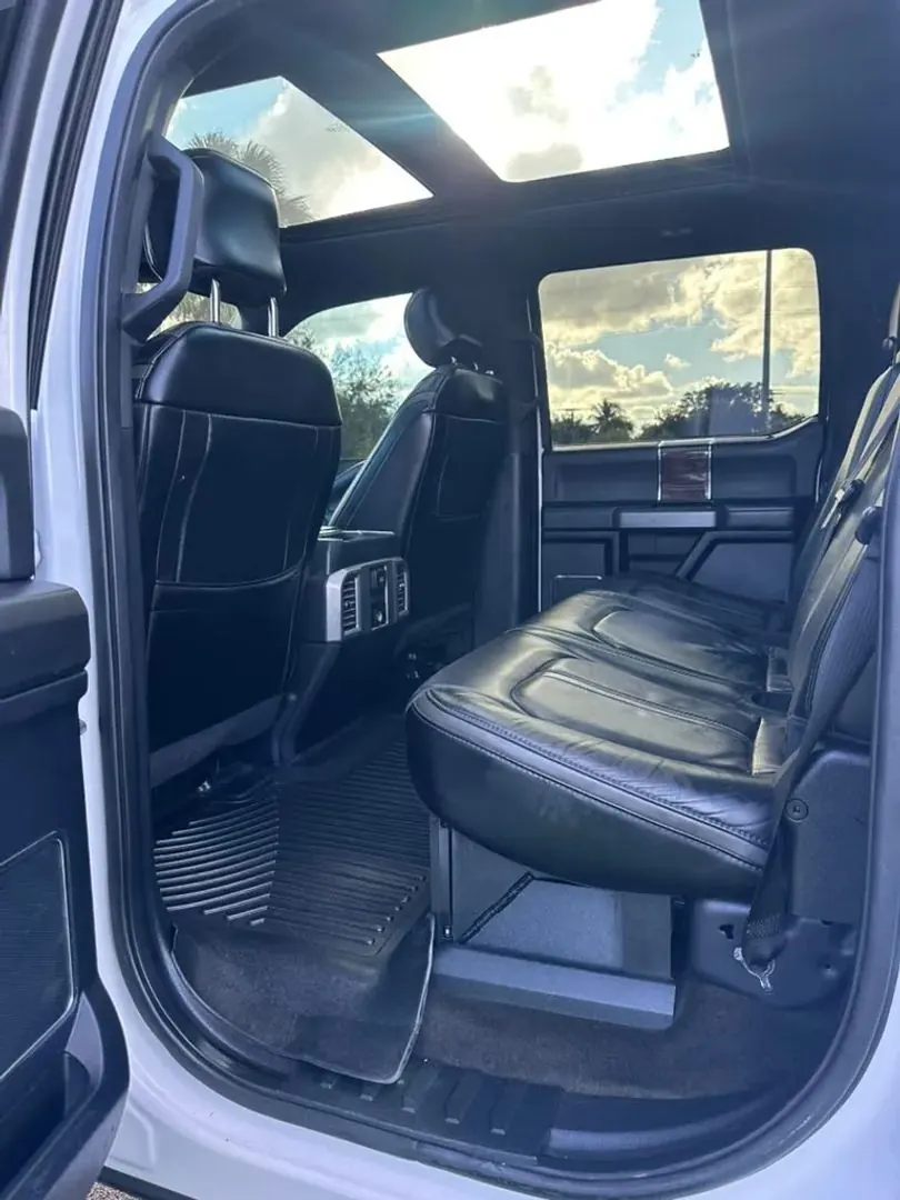 2017 Ford F-350 Platinum 4WD Crew Cab SRW 6-1/2' Box - Photo 11
