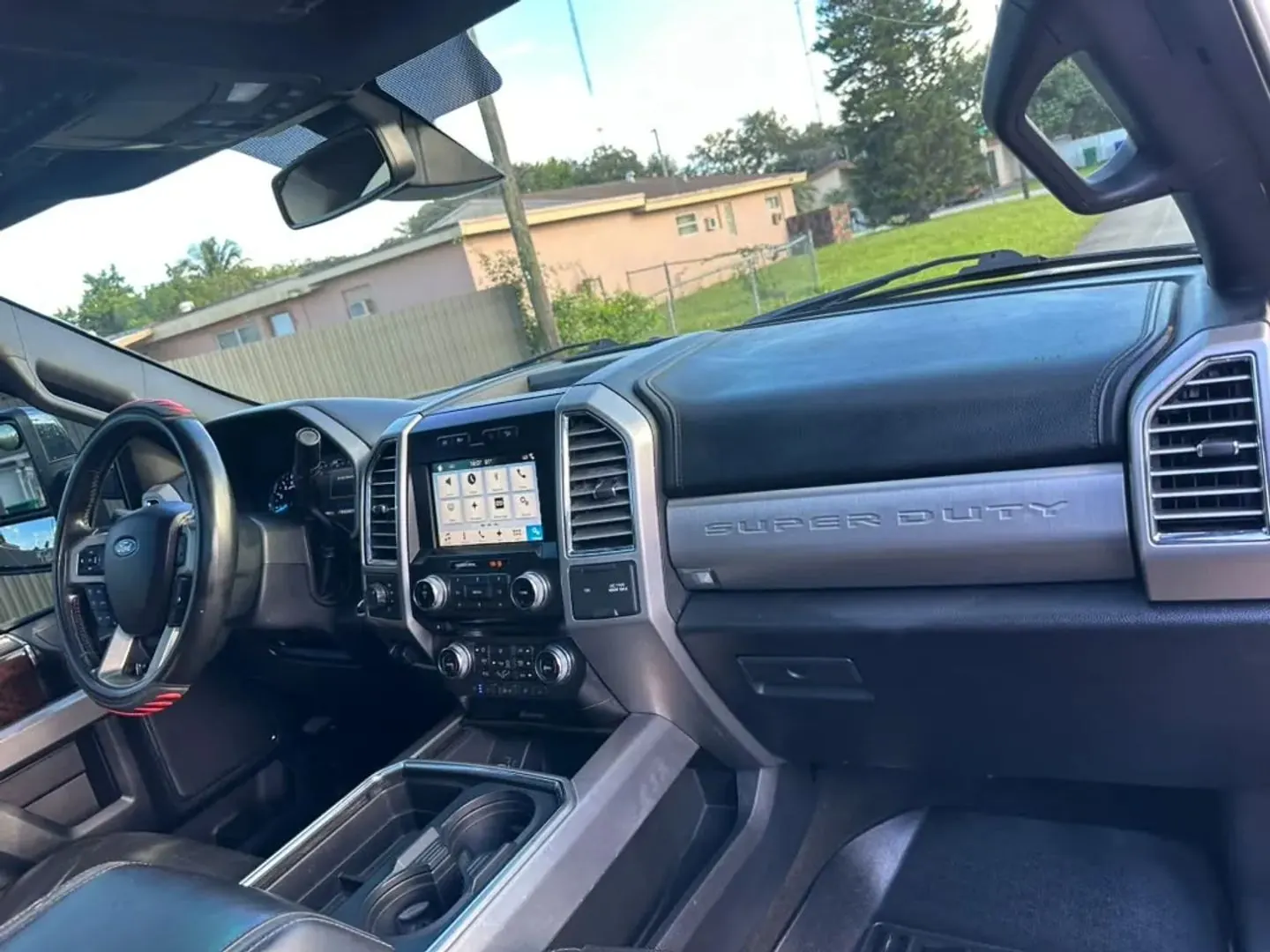2017 Ford F-350 Platinum 4WD Crew Cab SRW 6-1/2' Box - Photo 15
