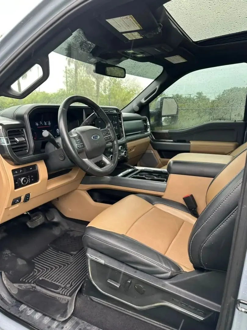 2024 Ford F-450 Lariat 4WD Crew Cab DRW 8' Box - Photo 9