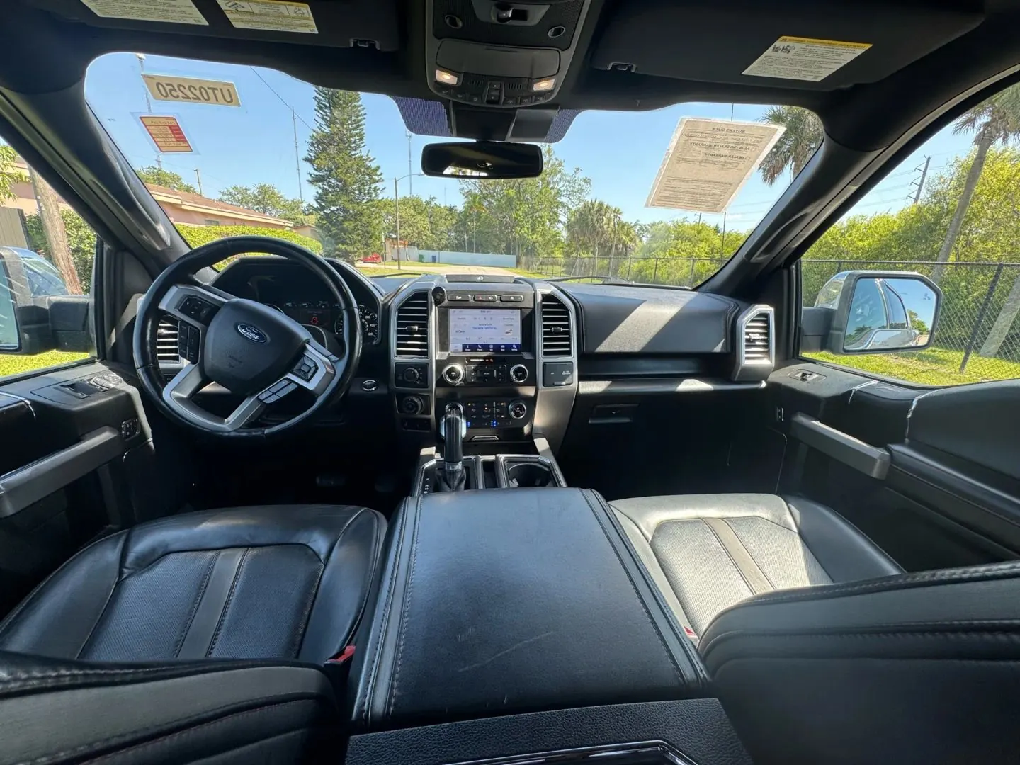 2020 Ford F-150 Platinum 4WD SuperCrew 5-1/2' Box - Photo 11