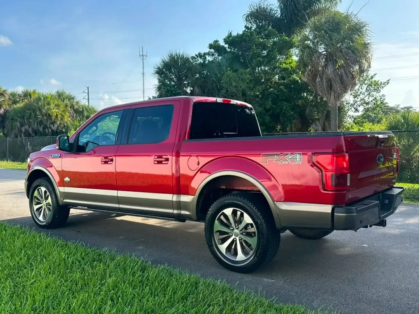 2020 Ford F-150 King Ranch 4WD SuperCrew 5-1/2' Box - Photo 6