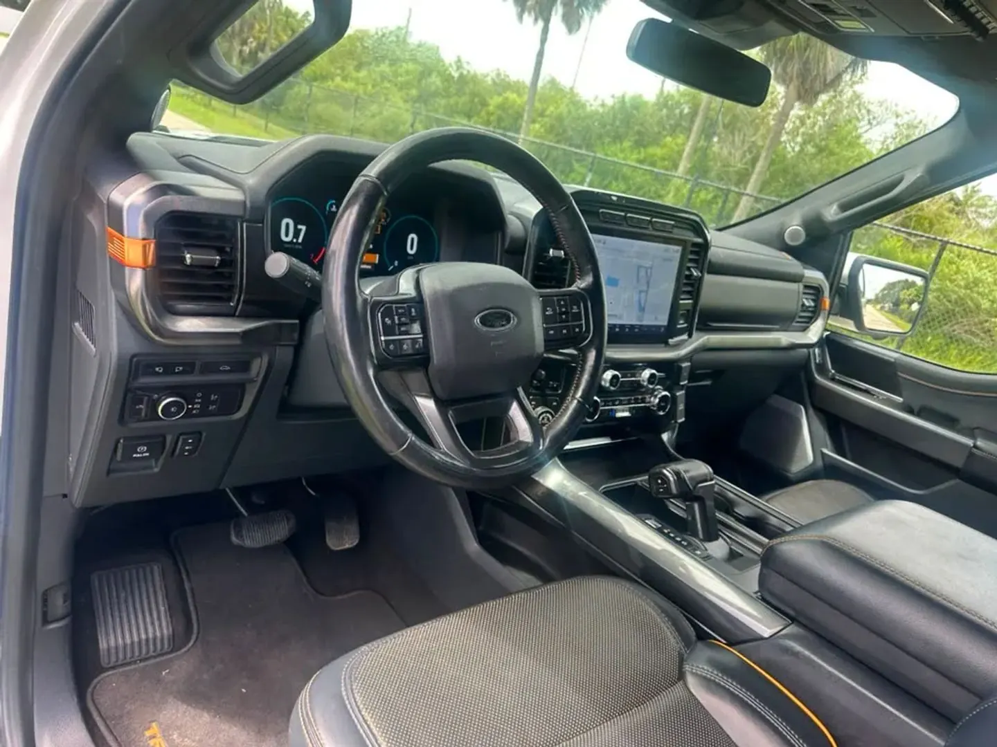 2022 Ford F-150 Tremor 4WD SuperCrew 5-1/2' Box - Photo 10