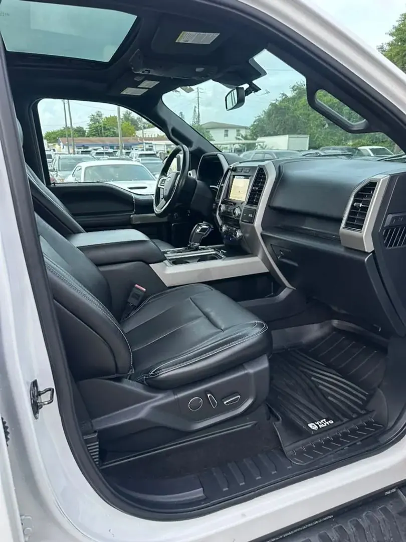 2018 Ford F-150 Lariat 4WD SuperCrew 5-1/2' Box - Photo 15