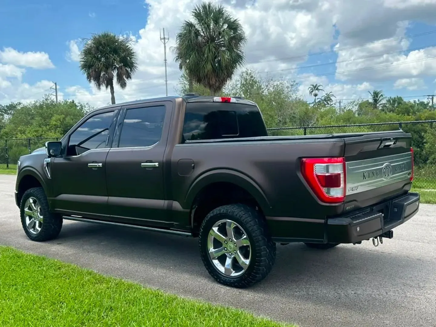 2022 Ford F-150 King Ranch 4WD SuperCrew 5-1/2' Box - Photo 7