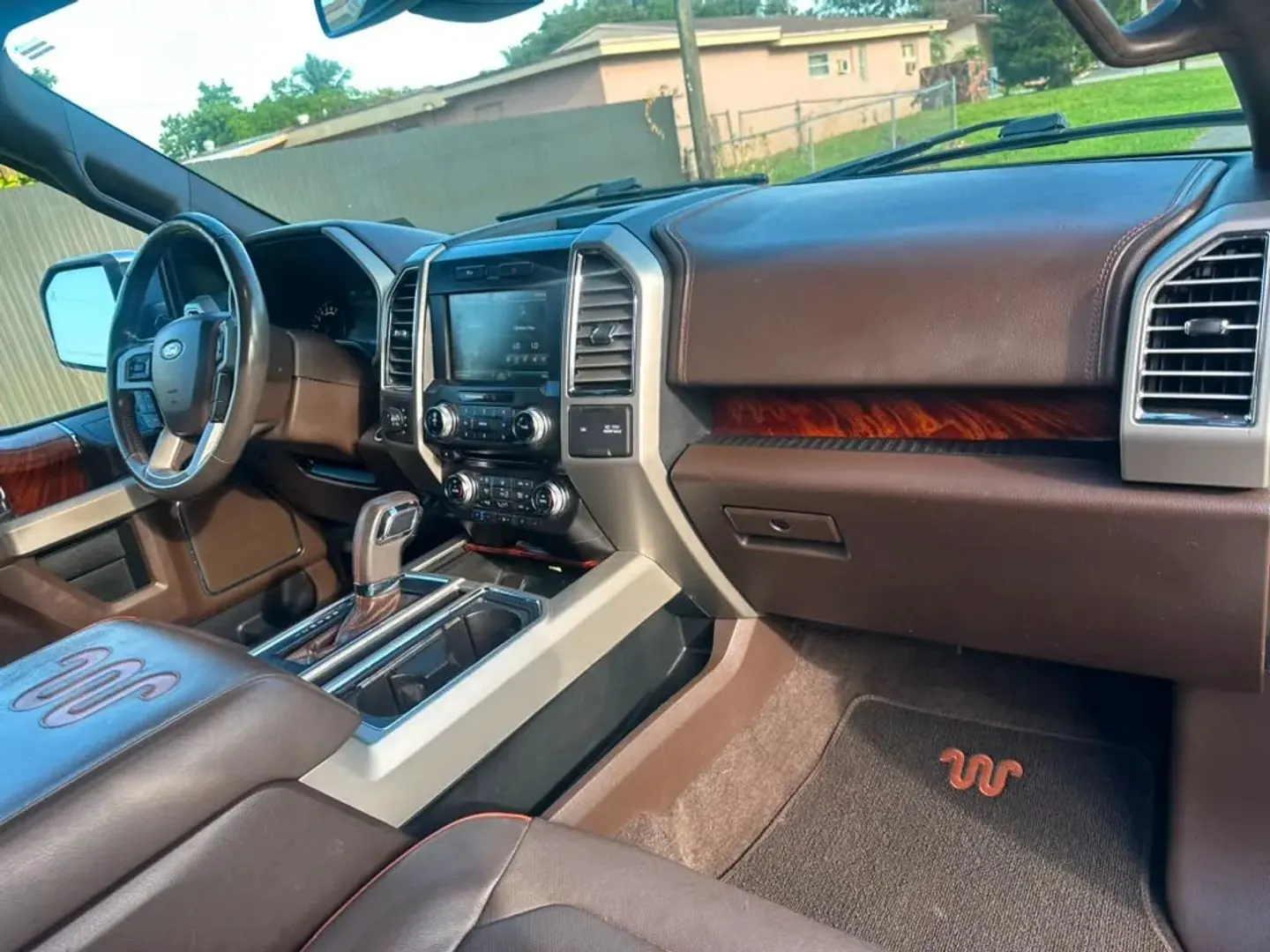 2015 Ford F-150 King Ranch 4WD SuperCrew 157 in - Photo 15