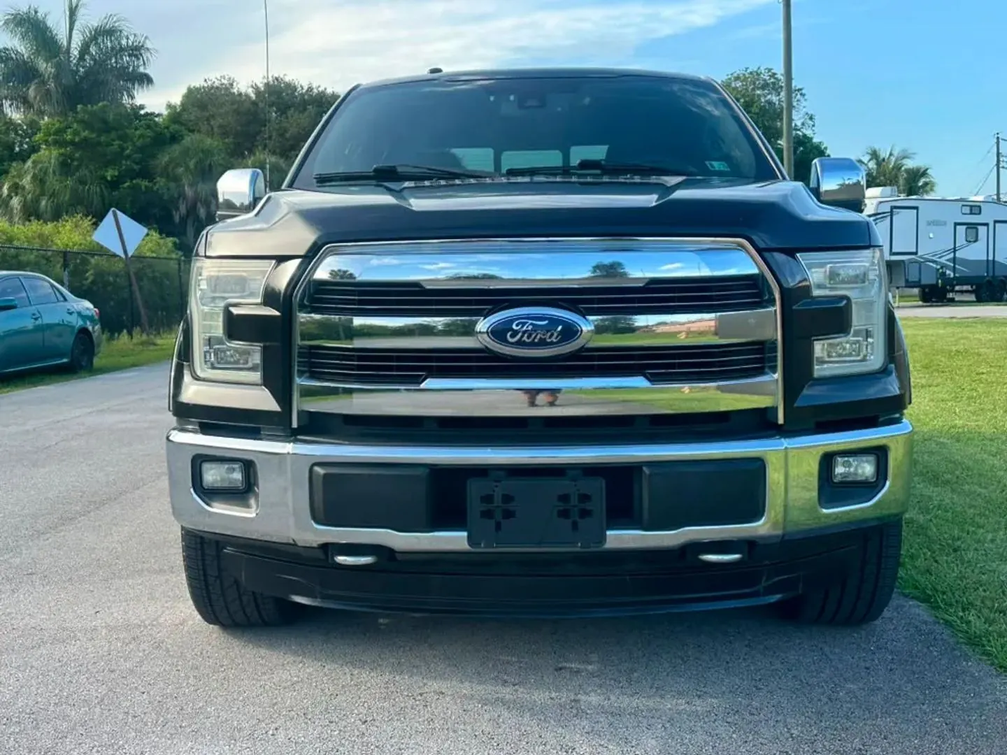 2015 Ford F-150 King Ranch 4WD SuperCrew 157 in - Photo 2