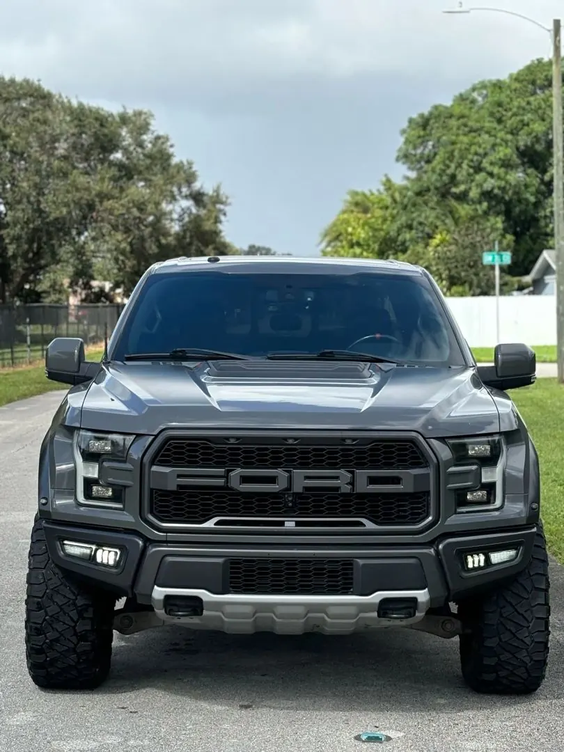 2018 Ford F-150 Raptor 4WD SuperCrew 5-1/2' Box - Photo 12