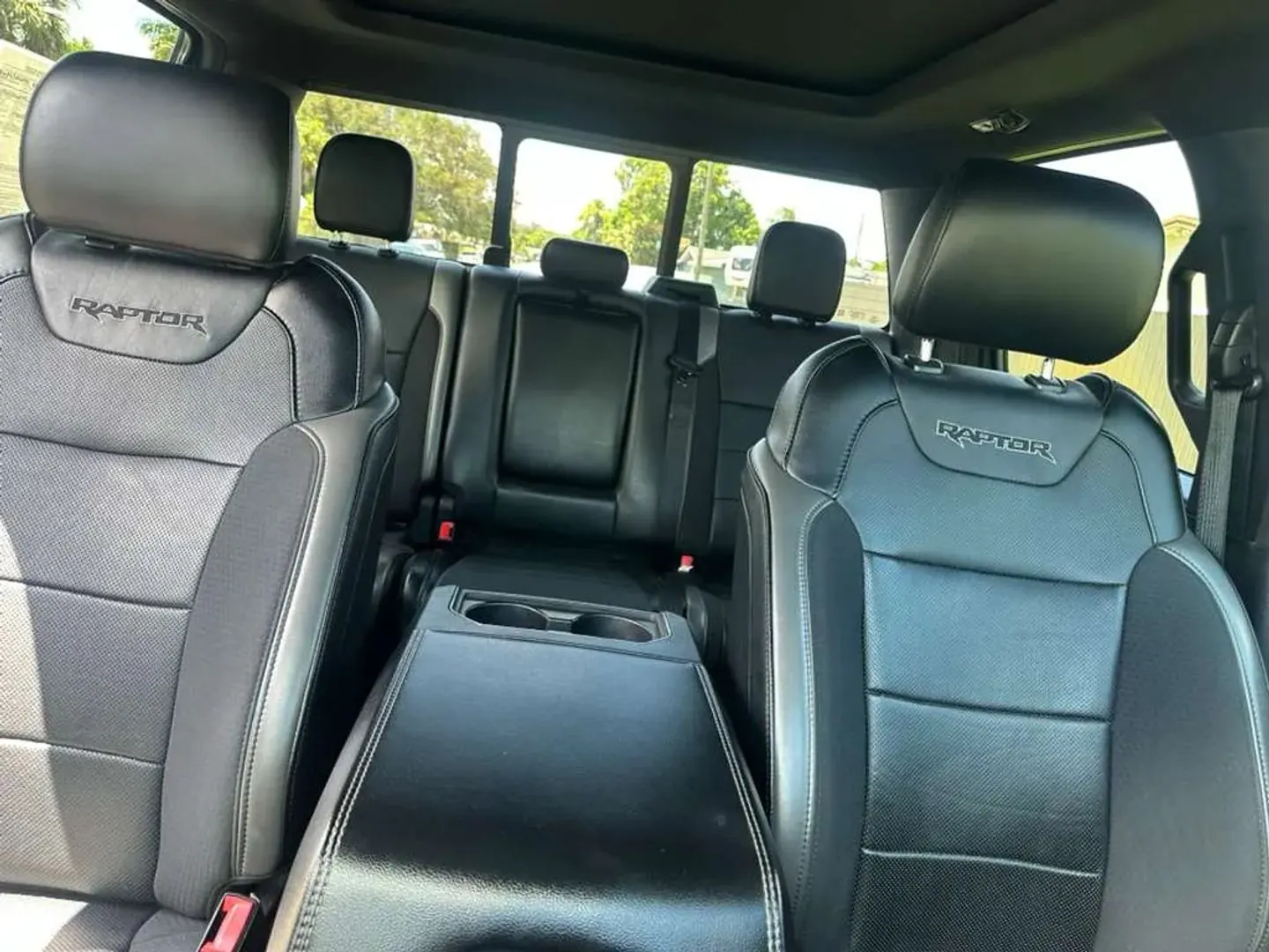 2020 Ford F-150 Raptor 4WD SuperCrew 5-1/2' Box - Photo 14