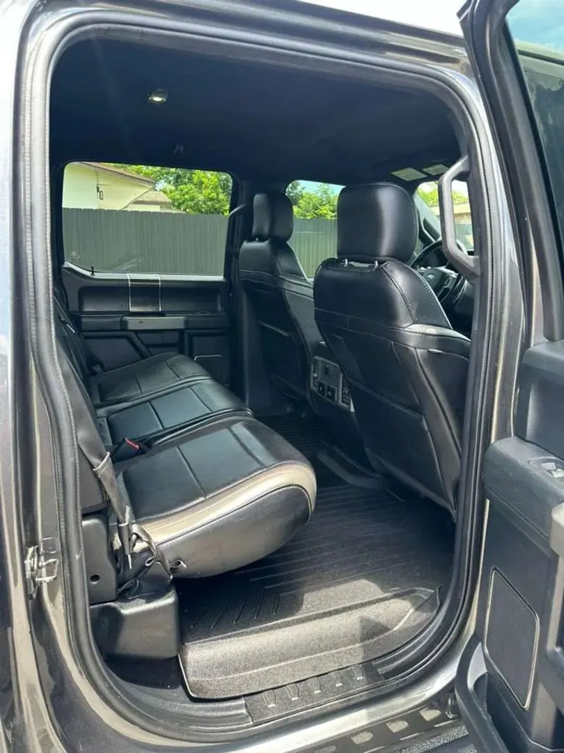 2020 Ford F-150 Raptor 4WD SuperCrew 5-1/2' Box - Photo 11