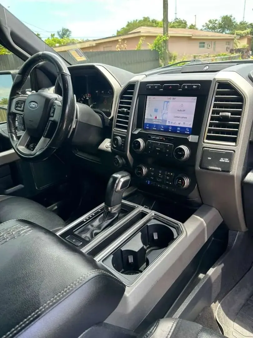 2020 Ford F-150 Raptor 4WD SuperCrew 5-1/2' Box - Photo 16