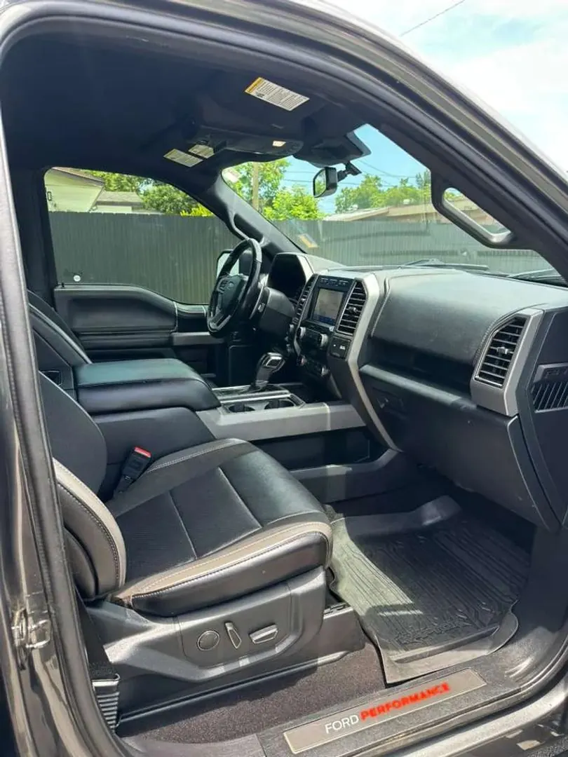 2020 Ford F-150 Raptor 4WD SuperCrew 5-1/2' Box - Photo 12
