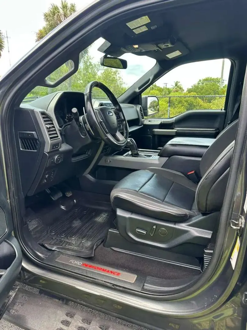 2020 Ford F-150 Raptor 4WD SuperCrew 5-1/2' Box - Photo 9