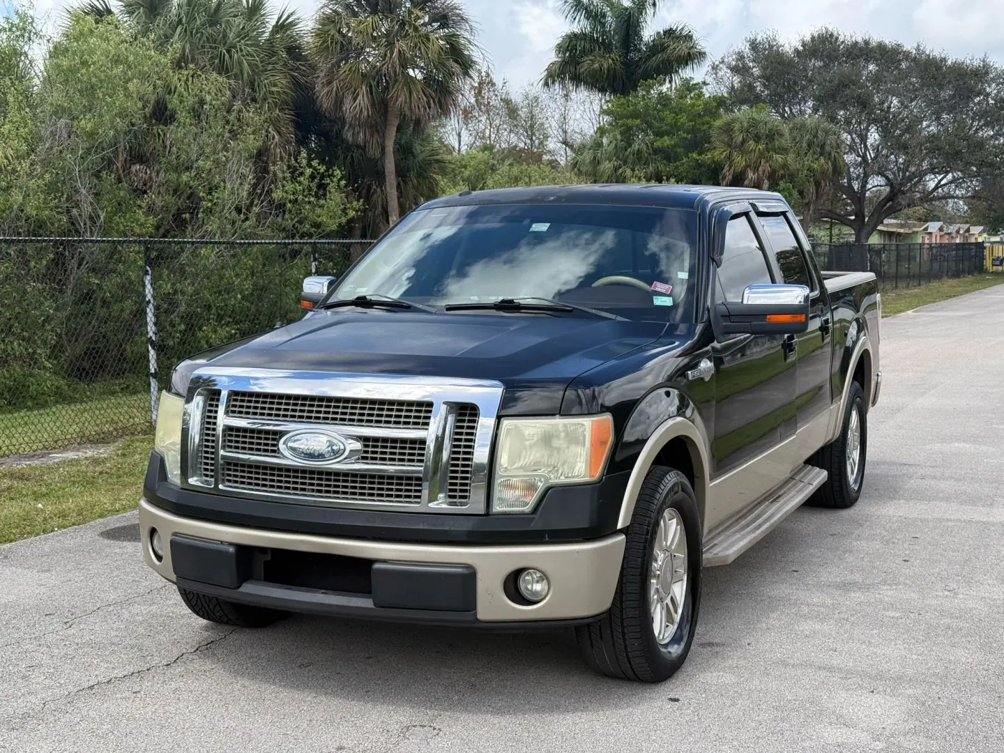 2009 Ford F-150 King Ranch SuperCrew 145 in - Photo 8