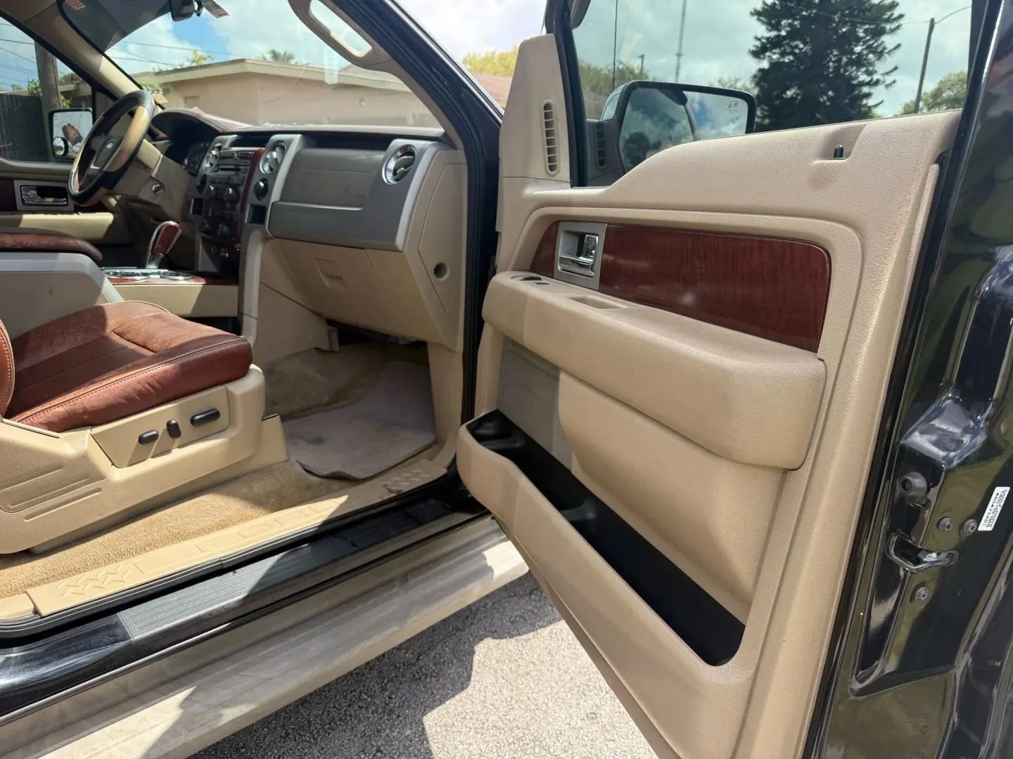 2009 Ford F-150 King Ranch SuperCrew 145 in - Photo 13