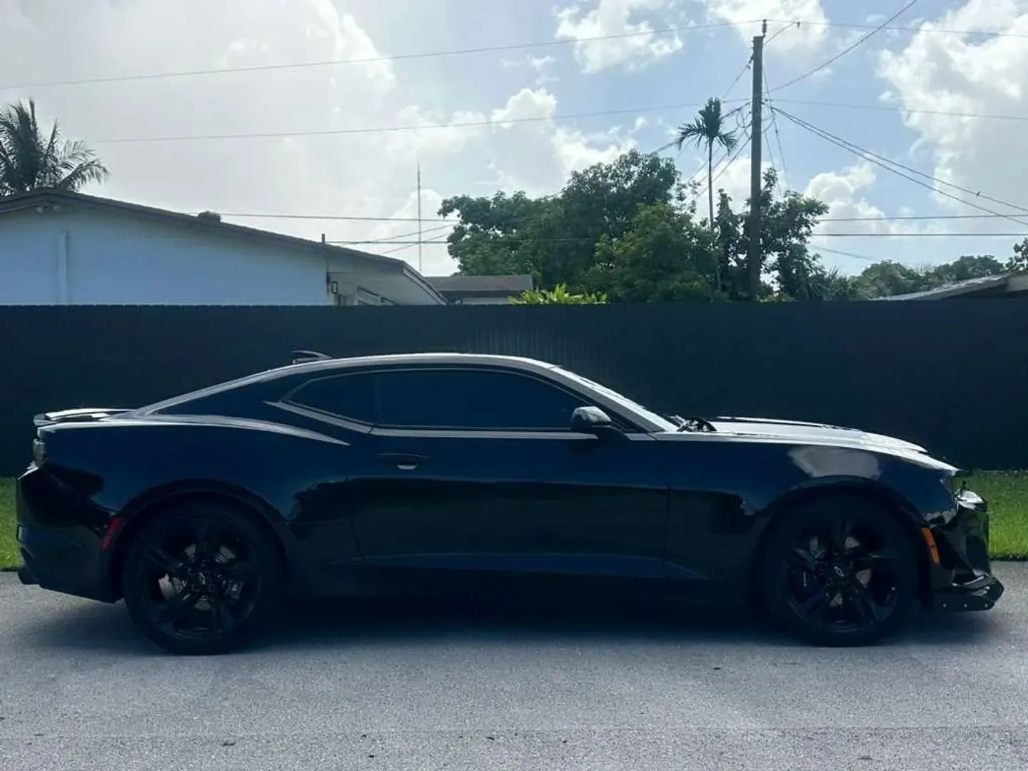 2023 Chevrolet Camaro 6.2 LT1 - Photo 3
