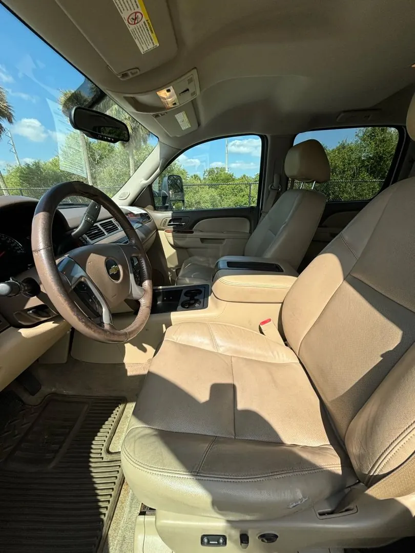 2014 Chevrolet Silverado HD LTZ 4WD Crew Cab DRW LWB - Photo 15