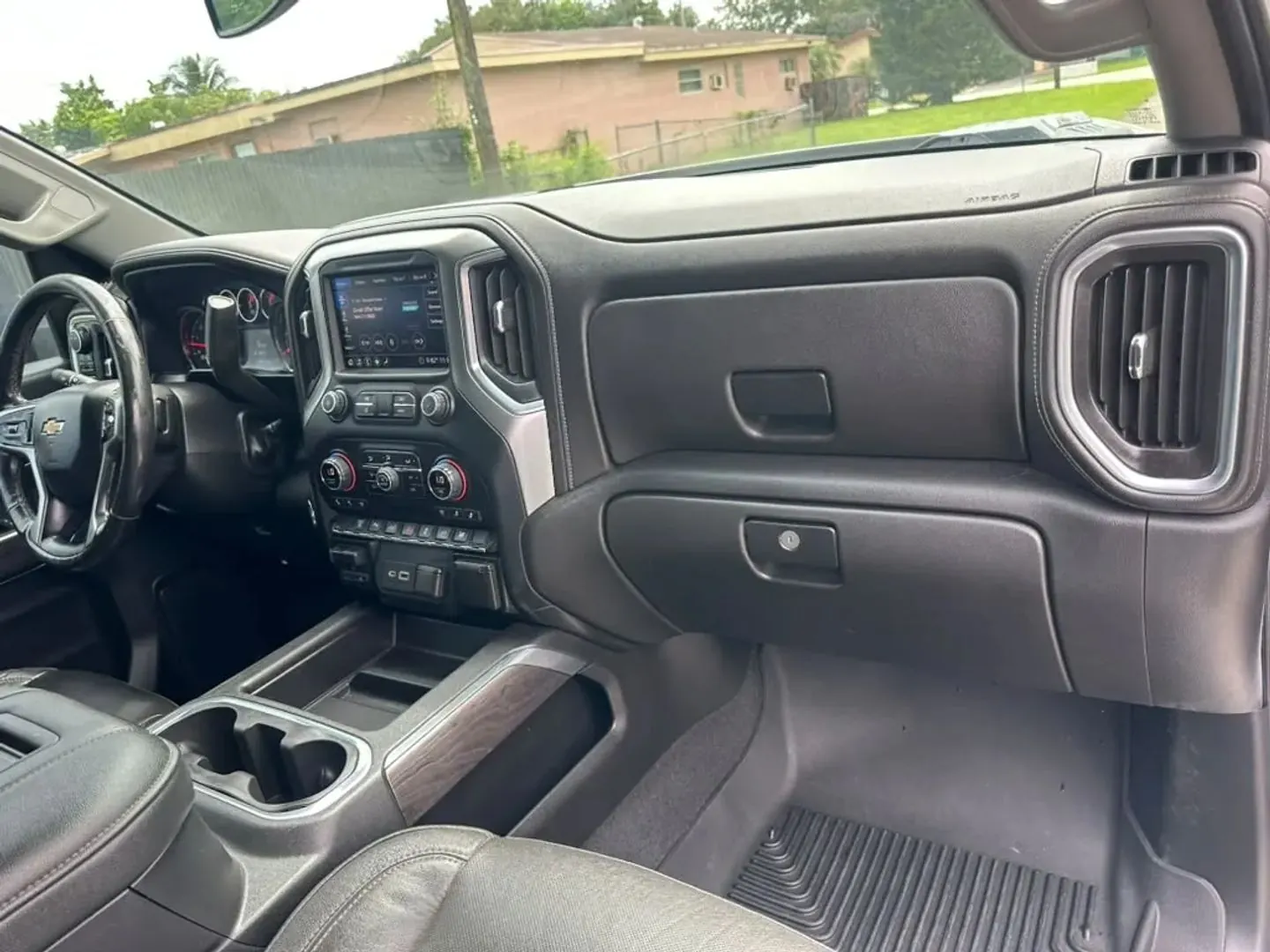 2020 Chevrolet Silverado HD LTZ 4WD Crew Cab Standard Box - Photo 14