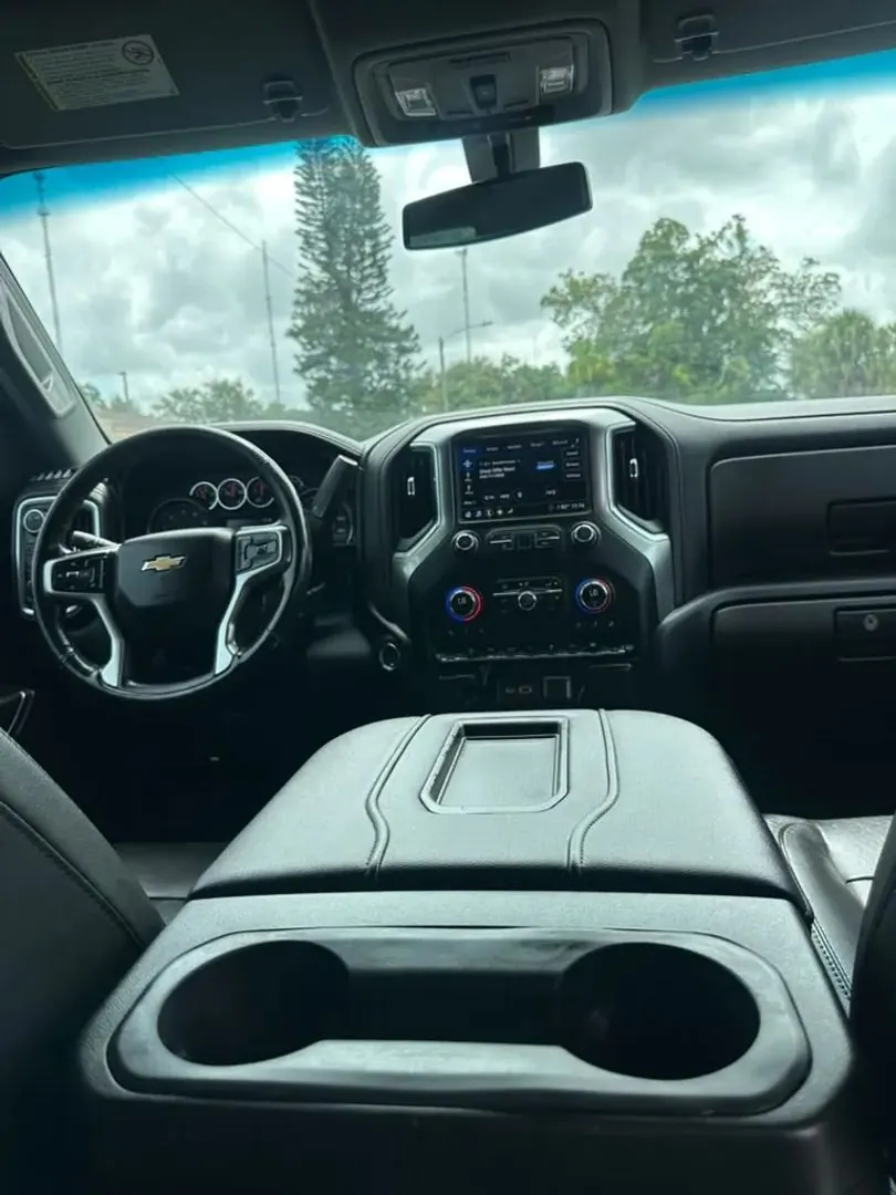 2020 Chevrolet Silverado HD LTZ 4WD Crew Cab Standard Box - Photo 17