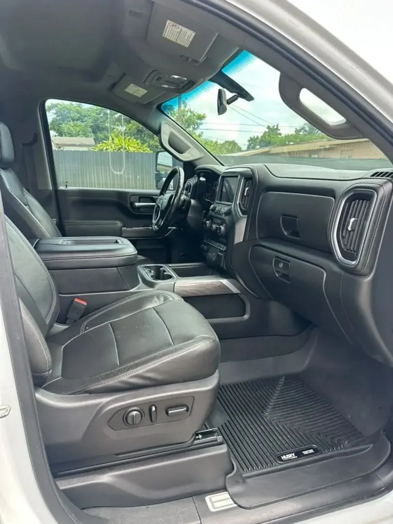 2020 Chevrolet Silverado HD LTZ 4WD Crew Cab Standard Box - Photo 13