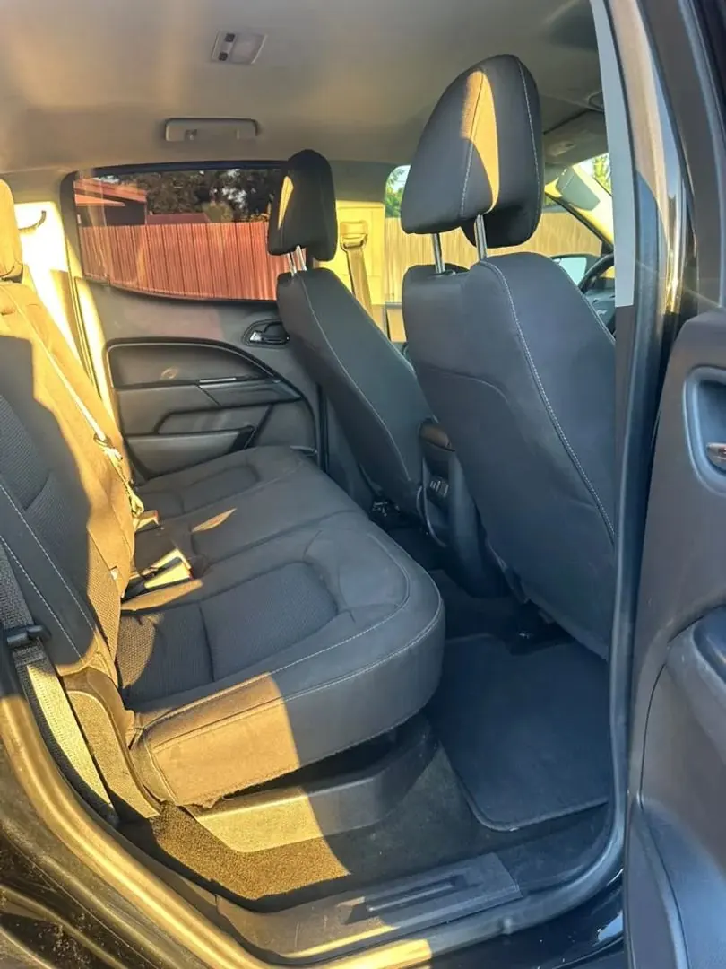 2017 Chevrolet Colorado LT 4WD Crew Cab Short Box - Photo 12