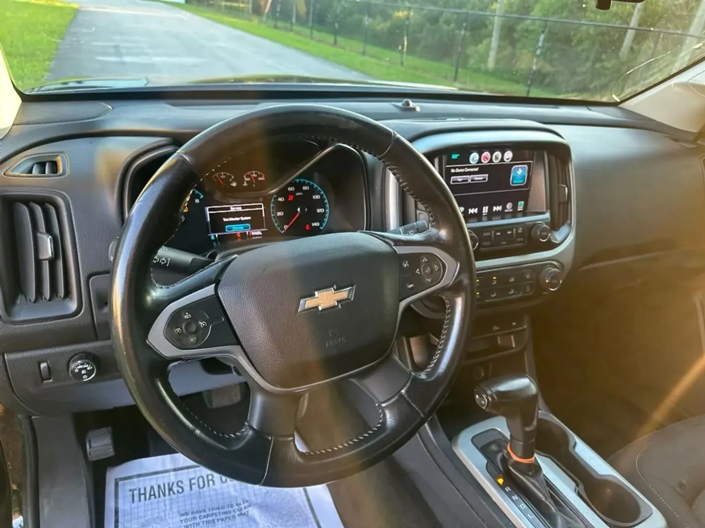 2017 Chevrolet Colorado LT 4WD Crew Cab Short Box - Photo 9