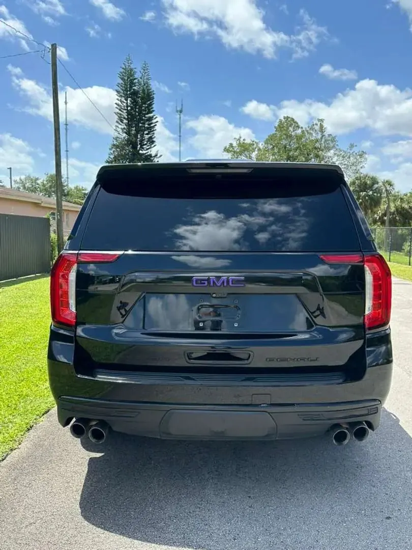 2021 GMC Yukon Denali 4WD - Photo 5