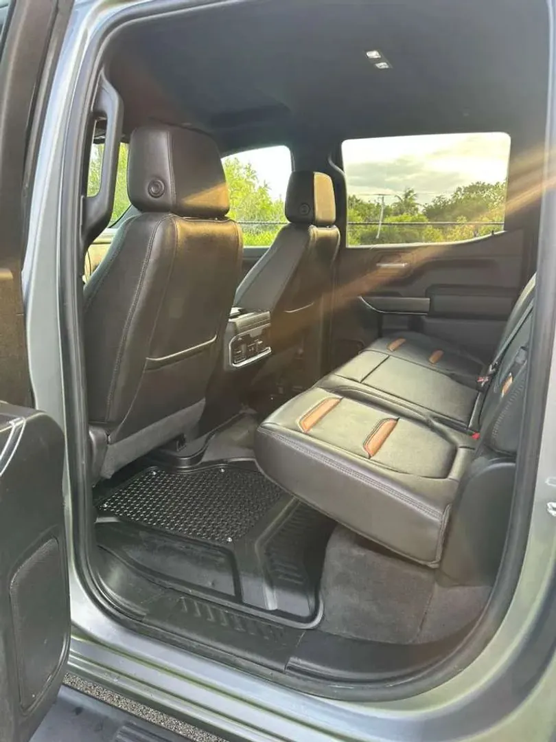 2021 GMC Sierra AT4 4WD Crew Cab Short Box - Photo 9