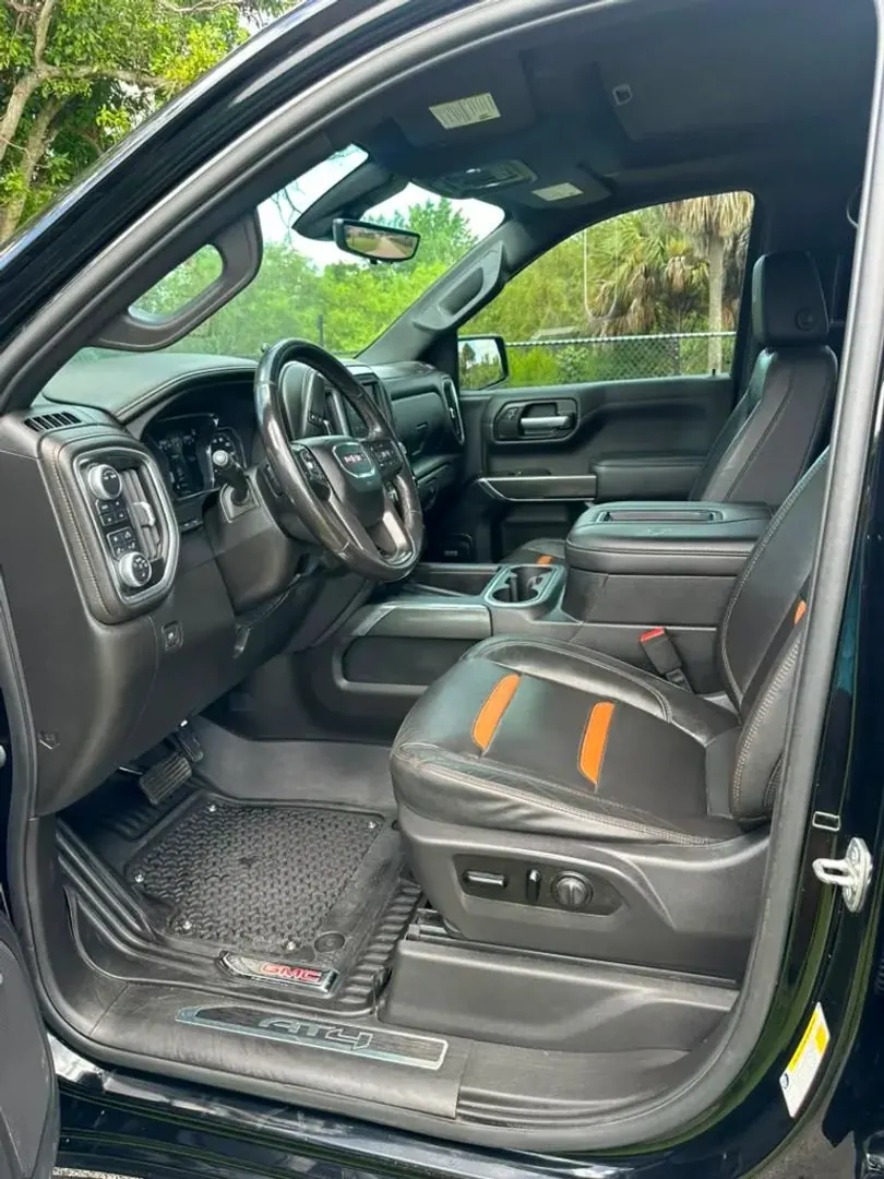 2021 GMC Sierra AT4 4WD Crew Cab Short Box - Photo 9