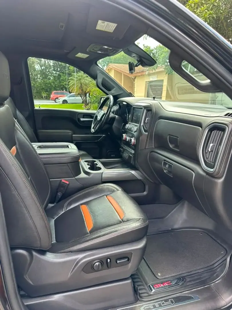 2021 GMC Sierra AT4 4WD Crew Cab Short Box - Photo 12