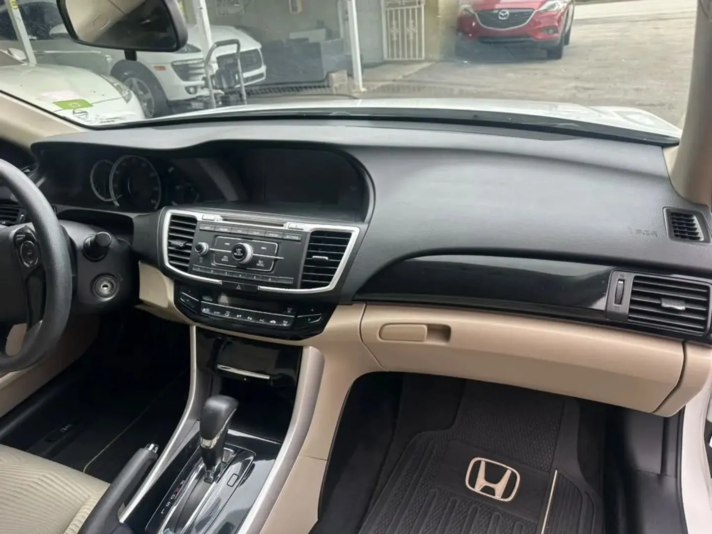 2016 Honda Accord LX CVT - Photo 8