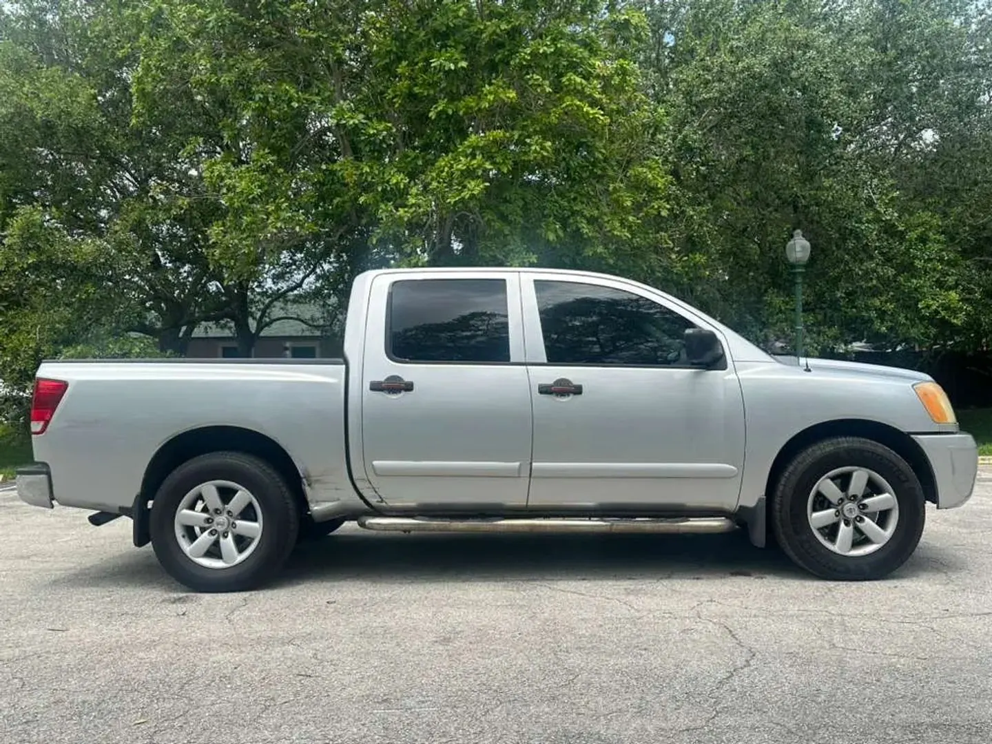 2008 Nissan Titan LE 2WD Crew Cab FFV SWB - Photo 3