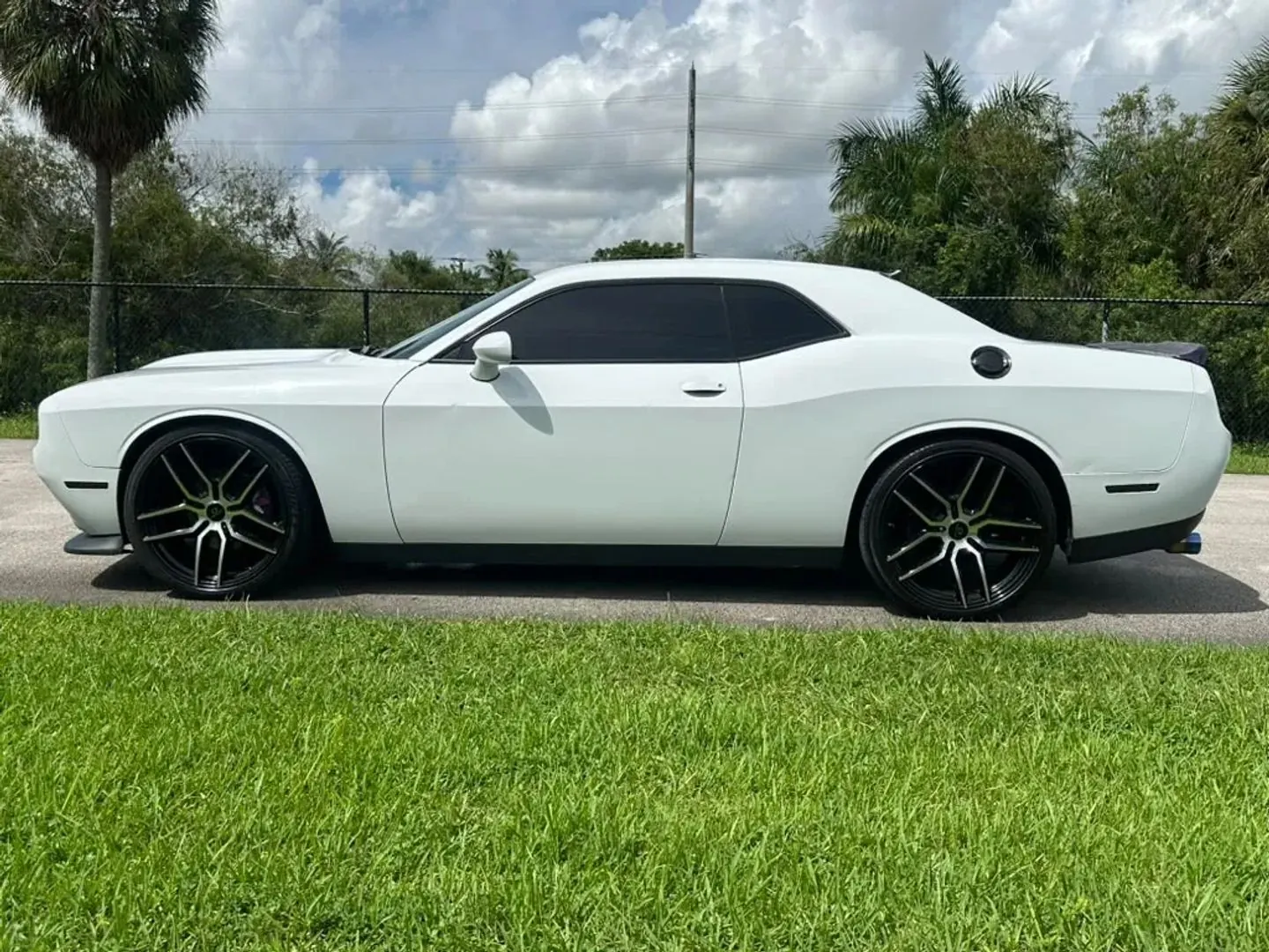 2021 Dodge Challenger R/T - Photo 7