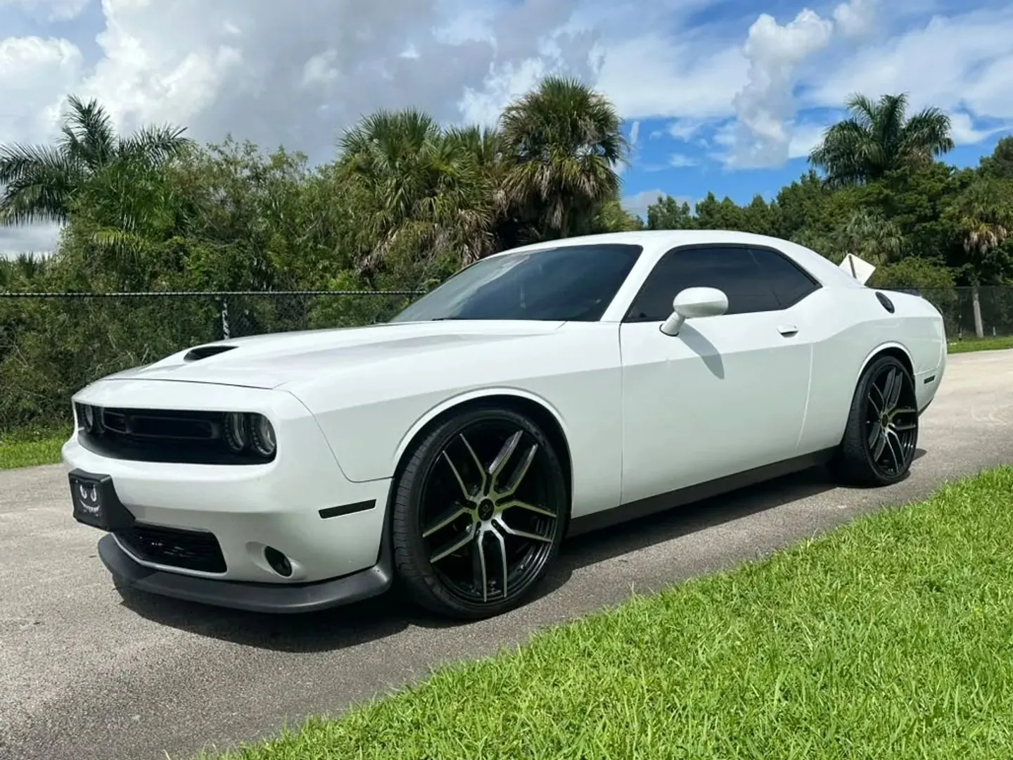 2021 Dodge Challenger R/T - Photo 8