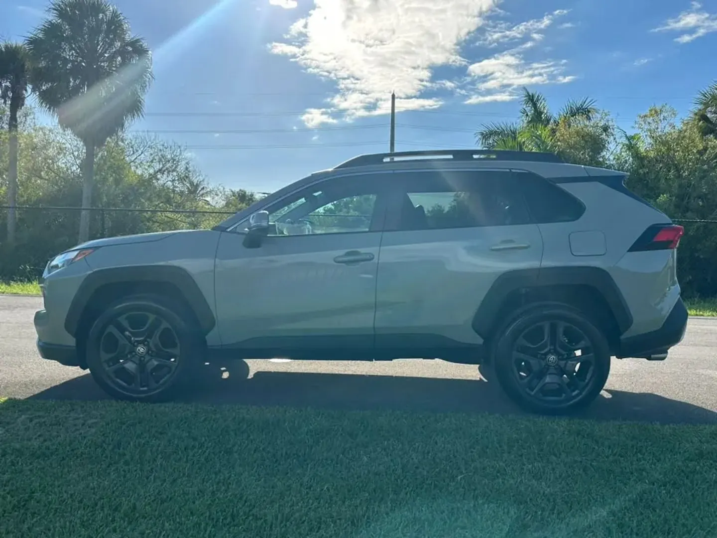 2023 Toyota RAV4 Adventure AWD - Photo 7