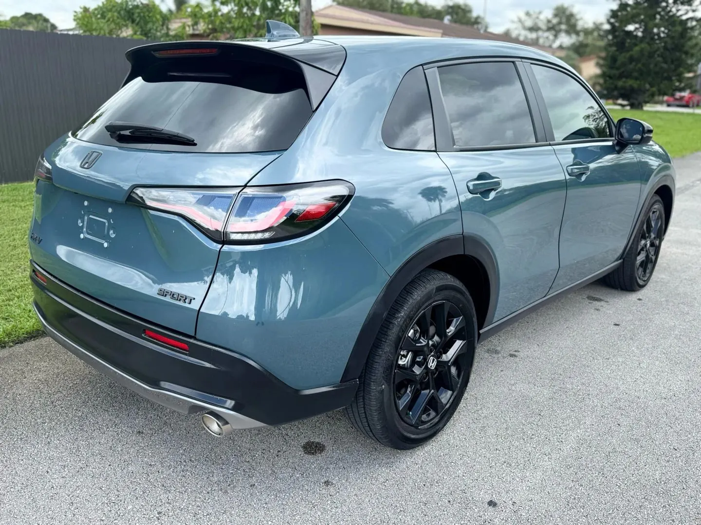 2025 Honda HR-V Sport 2WD - Photo 8