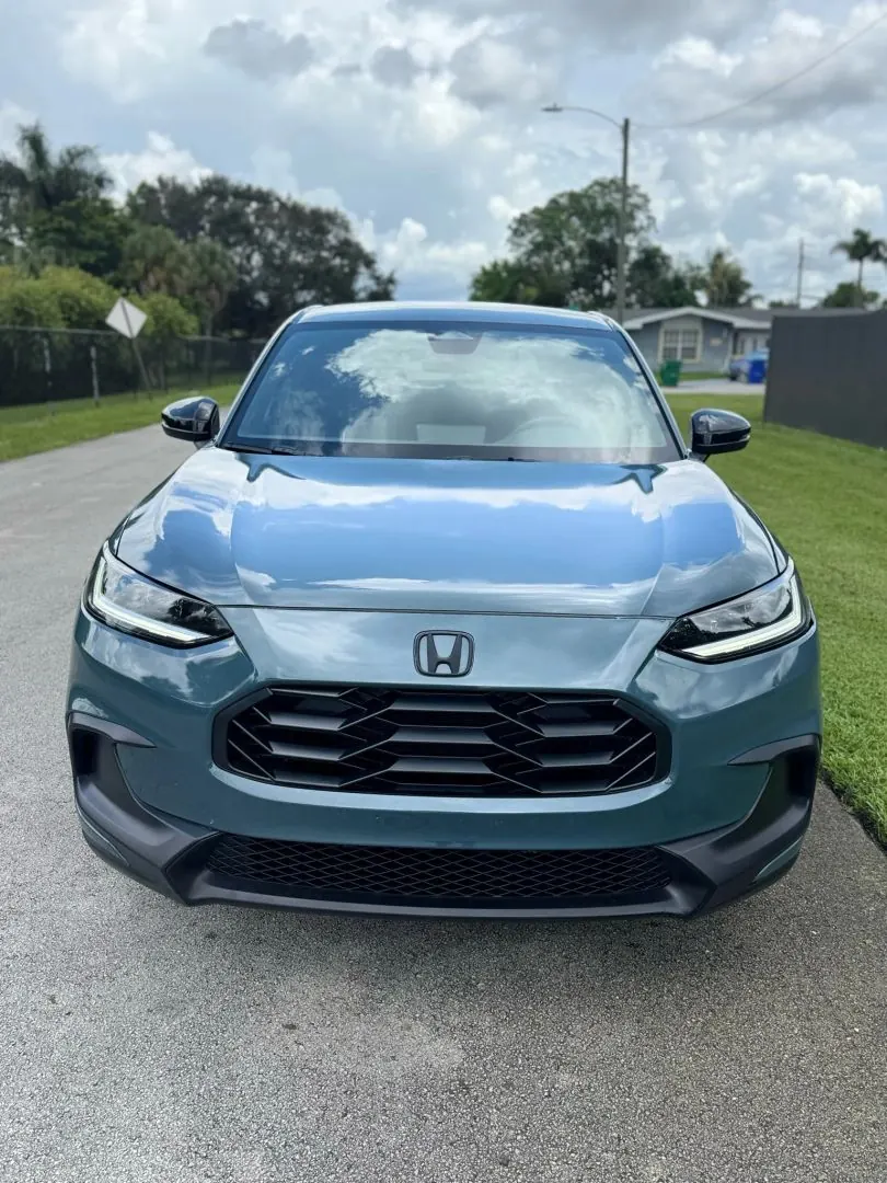 2025 Honda HR-V Sport 2WD - Photo 5