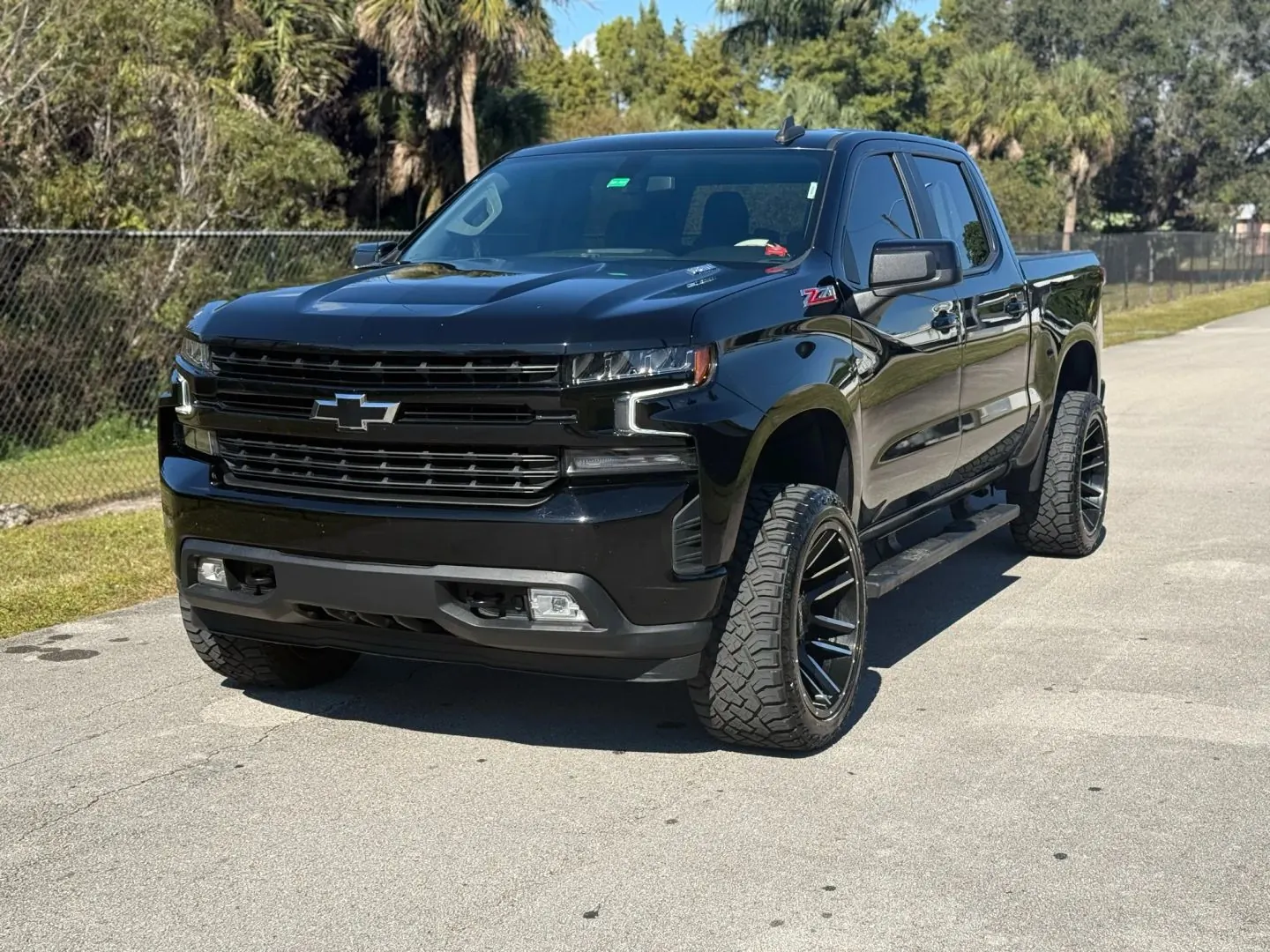 2021 Chevrolet Silverado 1500 RST 4WD Crew Cab Short Box - Photo 10