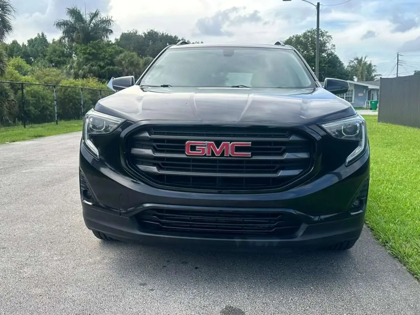 2019 GMC Terrain SLT FWD - Photo 2
