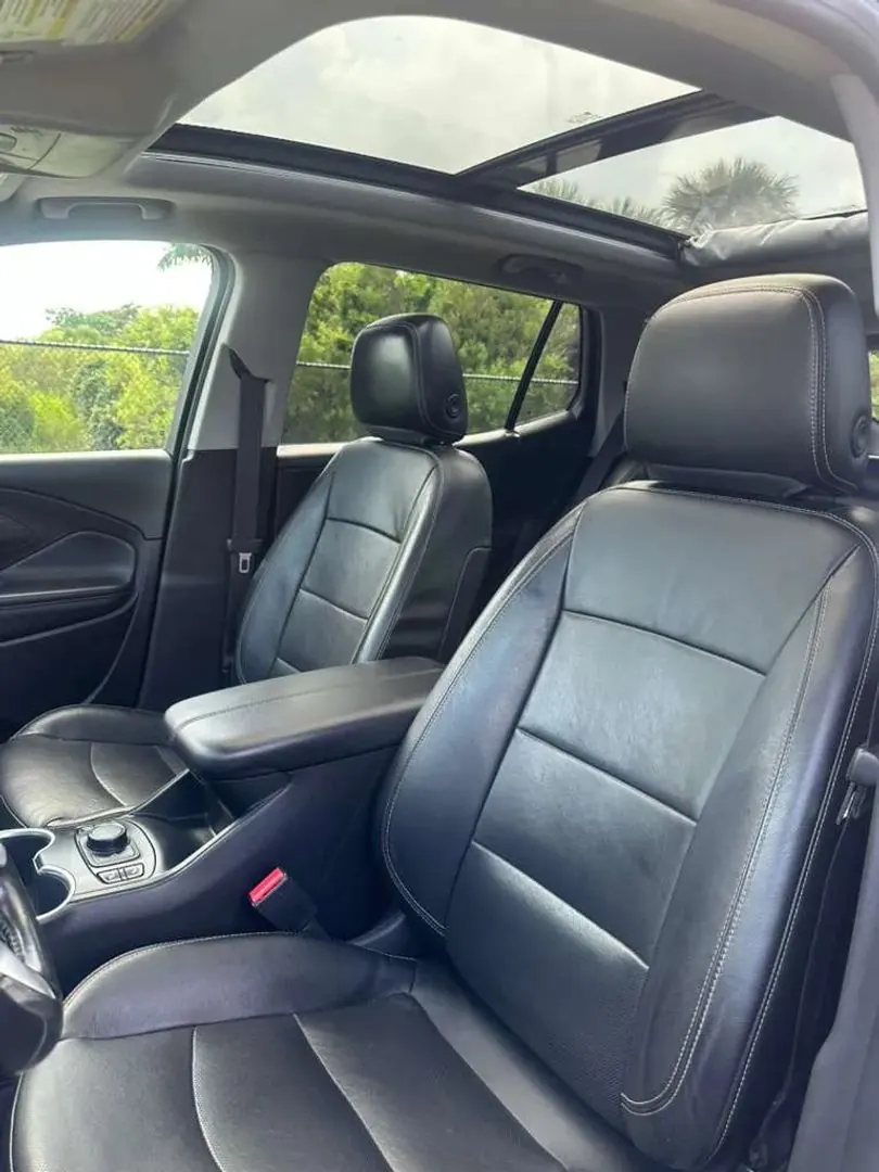2019 GMC Terrain SLT FWD - Photo 11
