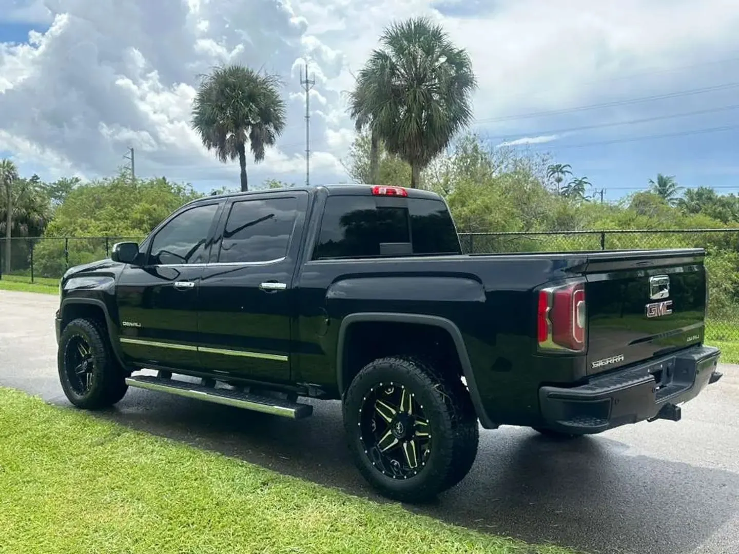 2017 GMC Sierra 2WD Crew Cab Short Box - Photo 7