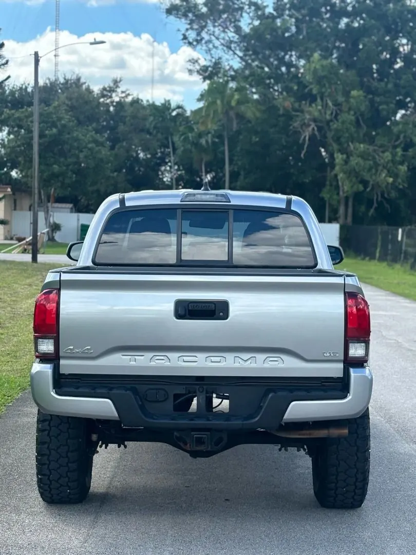 2021 Toyota Tacoma TRD Sport Double Cab 4WD V6 Auto Short Bed - Photo 6